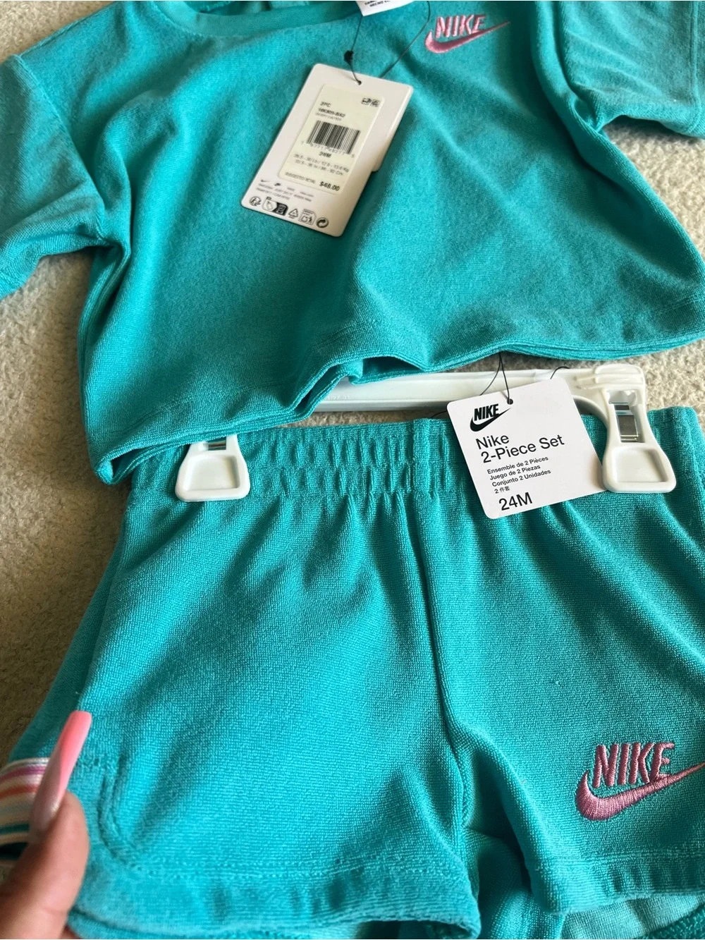 NWT Nike Kids two-piece clothing set